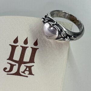 RETIRED :: Sz 4 :: James Avery Sterling Silver Flower with Heart Ring